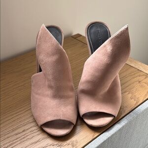 Kendall & Kylie Dusty Rose Suede Peep-Toe Mules